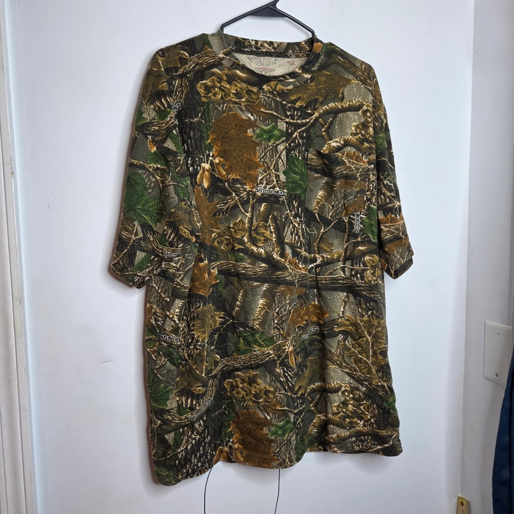 Cabelas Seclusion 3D Camo Mesh Pocket T-Shirt Mens XL Hunting Fishing Breathable